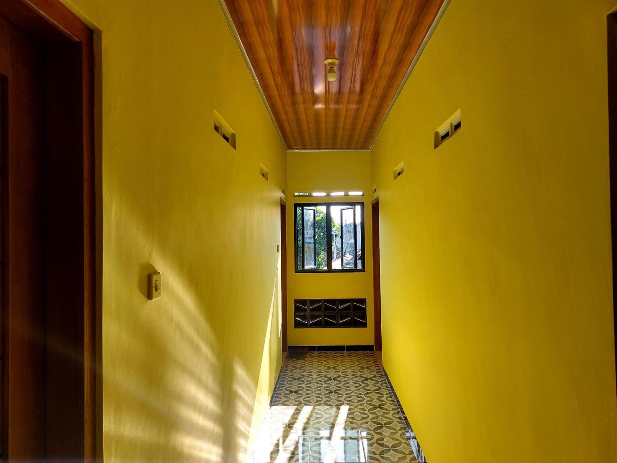 Griya Tugu Jogja Syariah Hotell Yogyakarta Exteriör bild